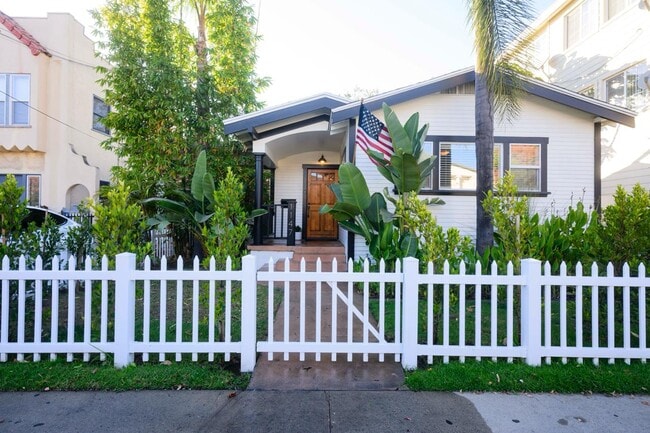 Photo - 1147 Ximeno Ave