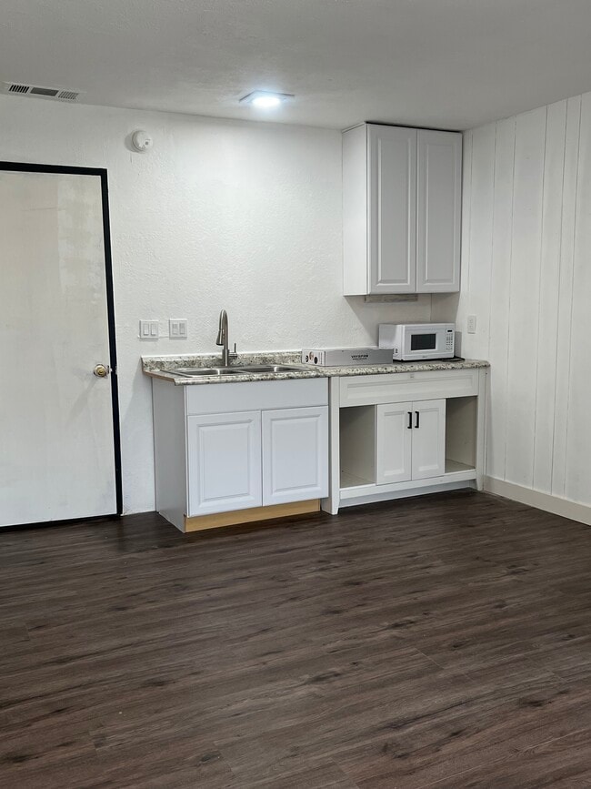 Photo - 27161 Royce Ln