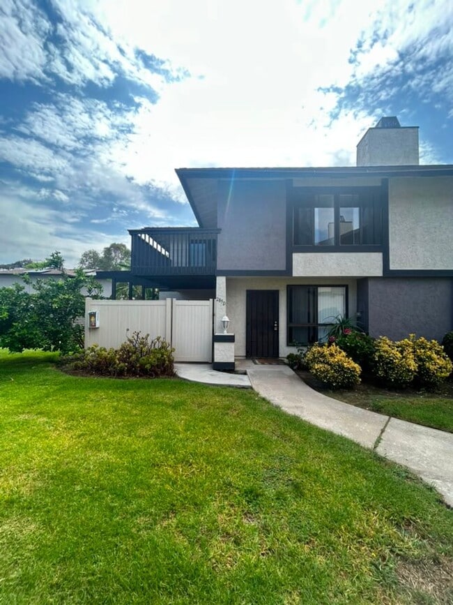 Building Photo - Beautifully Updated 3-Bedroom Townhome with Fireplace, Private Patio & Community Pool $3,495