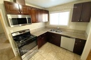 Photo - 1623 W 110th St House