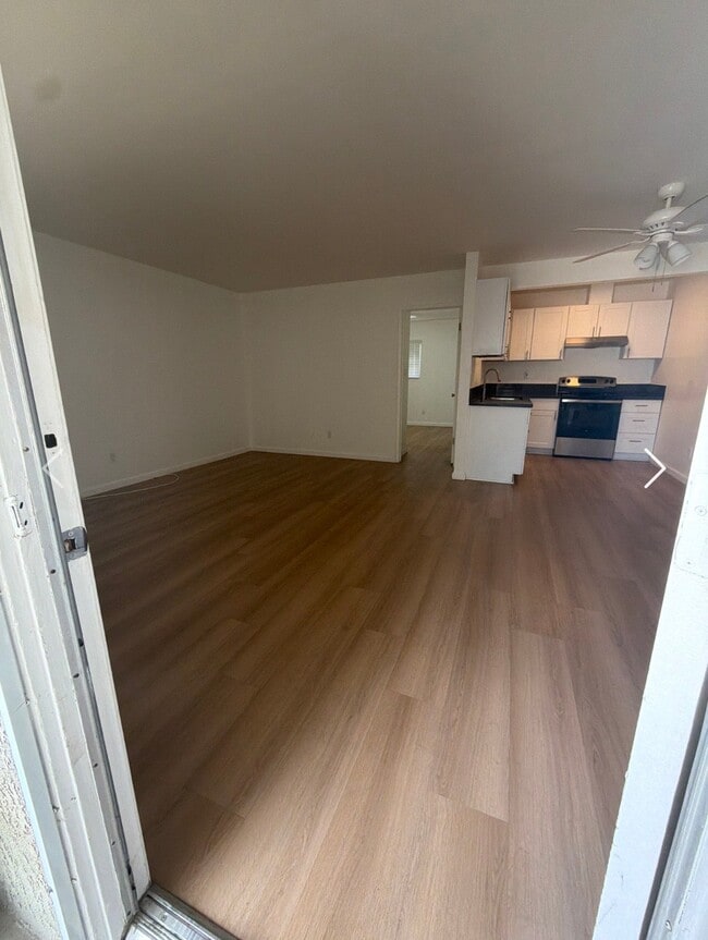 Photo - 444 E Rowland St Unit 26