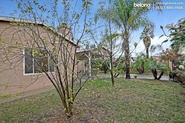 Photo - 7947 Atoll Ave