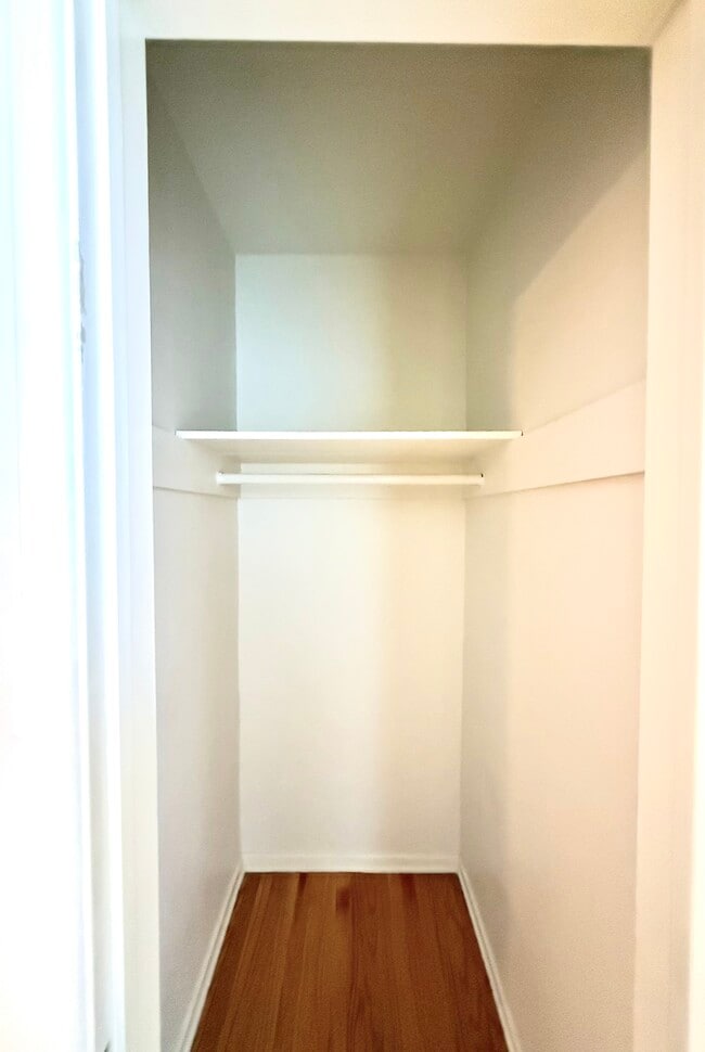 Photo - 326 S Gramercy Pl