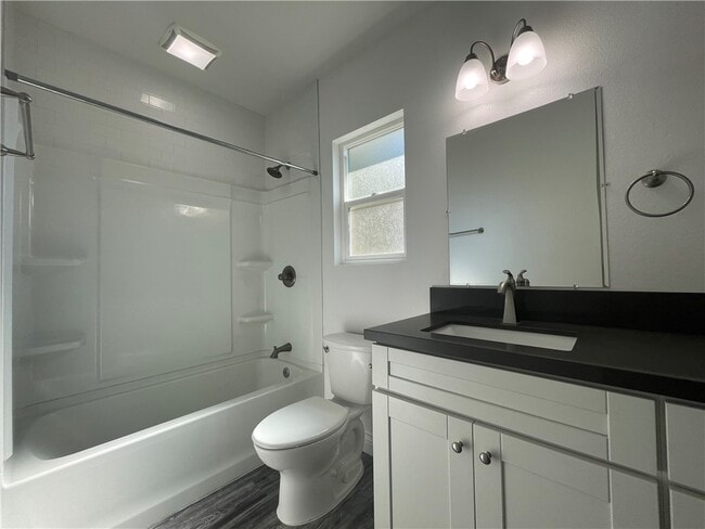 Photo - 10189 Base Line Rd