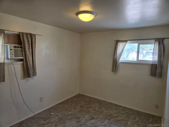 Photo - 727 48th St Condo