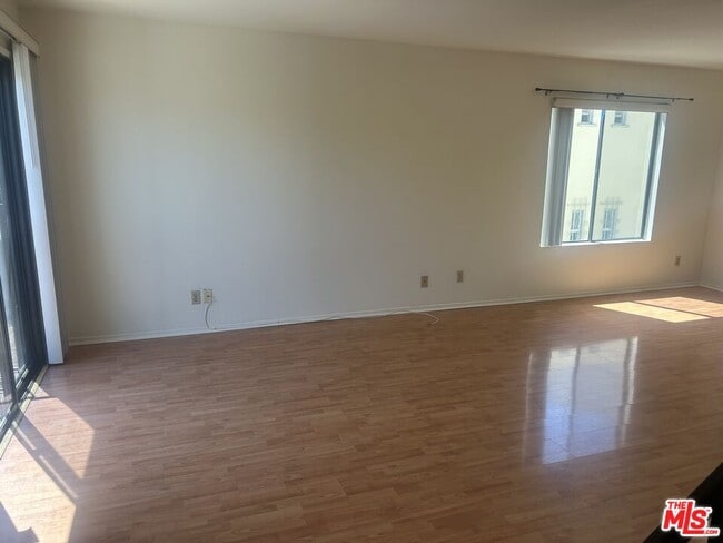 Photo - 8515 Saturn St Unit 102