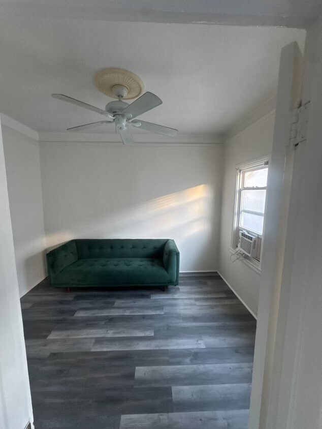 Photo - 1432 N Formosa Ave