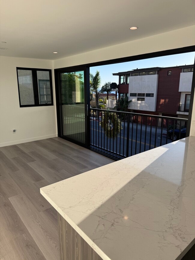 Same view slider open - 2408 Highland Ave Unit A