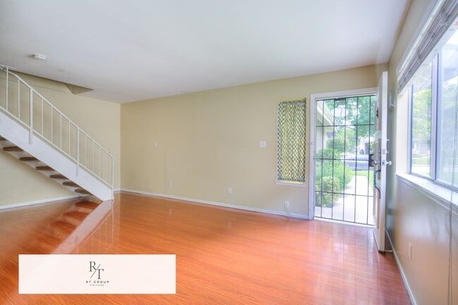 Photo - 2 Bed | 1 Bath Condo in the Desirable Villa La Verne Community
