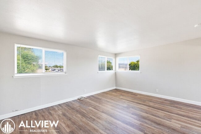 Photo - 3407 W Olinda Ln Unit D