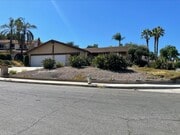 Photo - Riverside Corner Home on a Cul-de-Sac!