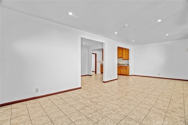 Photo - 313 N Hicks Ave