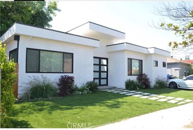 Photo - 5501 Crebs Ave
