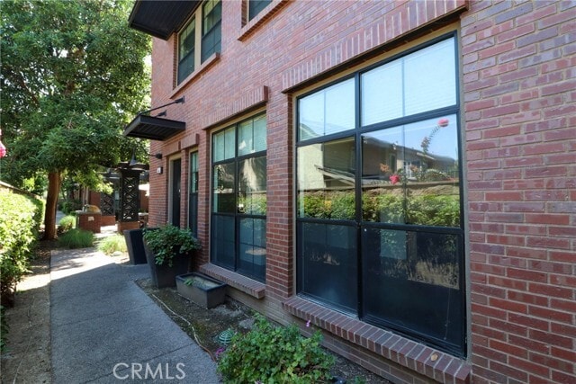 Photo - 561 W Maple Ave