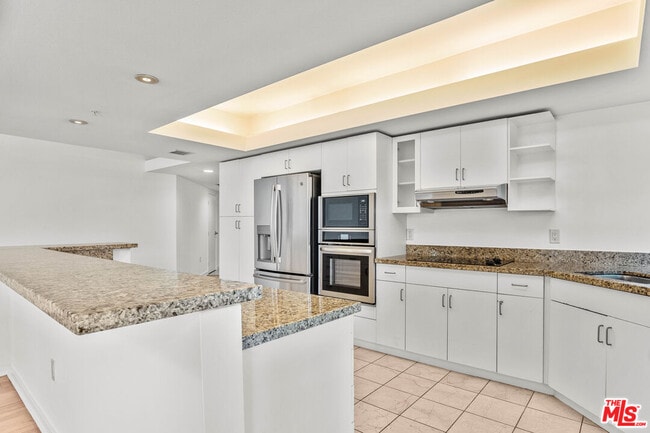 Photo - 13700 Marina Pointe Dr Unit 324