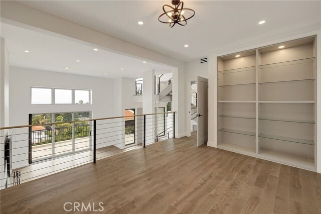 Photo - 1253 Vía Landeta