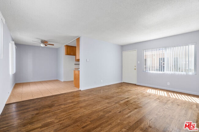 Building Photo - 3827 Tilden Ave Rental