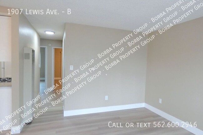 Photo - 1907 Lewis Ave Unit B