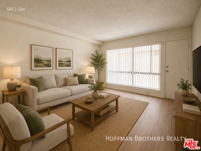 Photo - 4860 Van Noord Ave