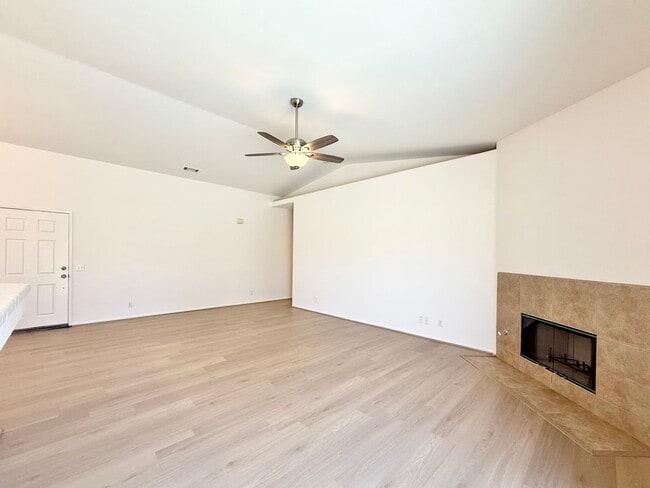 Photo - AVAILABLE NOW!! 3 Bedroom 2 Bathroom Home In Indio!!