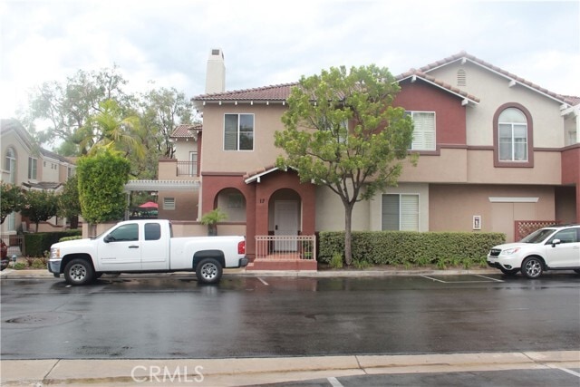Photo - 17 Santa Barbara Ct Townhome