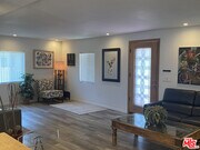 Photo - 4827 Saturn St