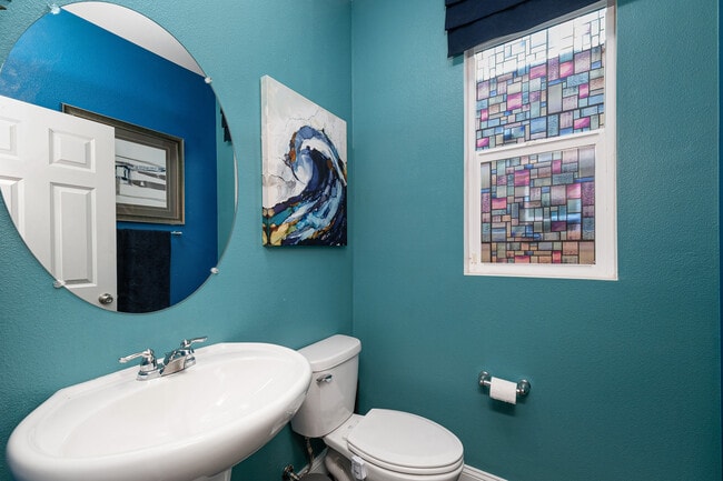 Photo - 1417 Turin Ln