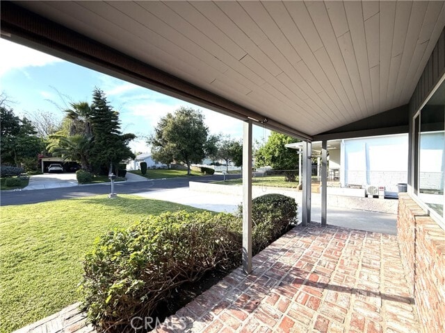 Photo - 6226 Ivar Ave