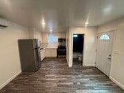 Photo - 916 W 88th St Unit 914