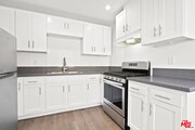 Photo - 1518 W 85th St Apartment