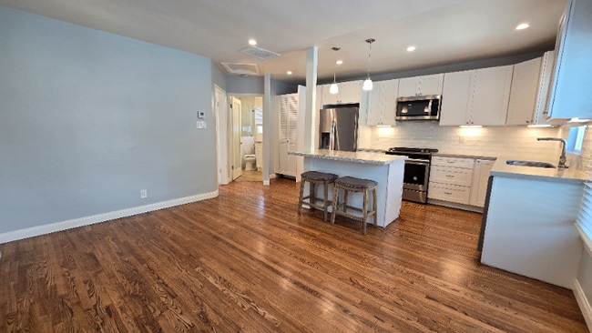 Photo - 648 Westminster Dr Unit 648