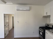 Photo - 4433 Towne Ave Apartments
