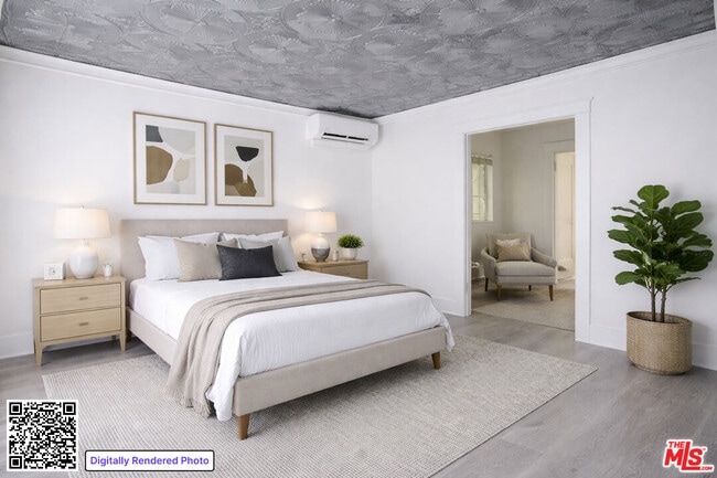 Photo - 835 N Ogden Dr