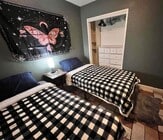 Photo - 33244 Churchill St