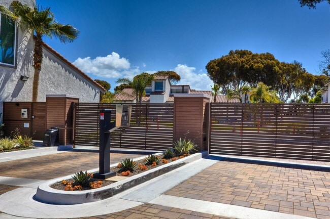 Photo - Surfside Villas