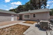 Photo - 1833 Lees Ave