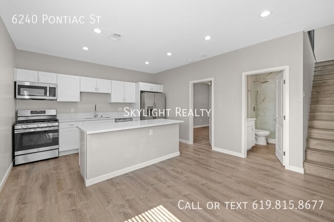 Photo - 6240 Pontiac St