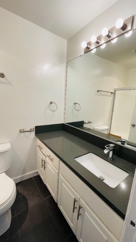 Photo - 7044 Hawthorn Ave Unit 306