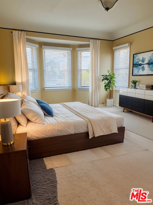 Photo - 1303 S Rimpau Blvd