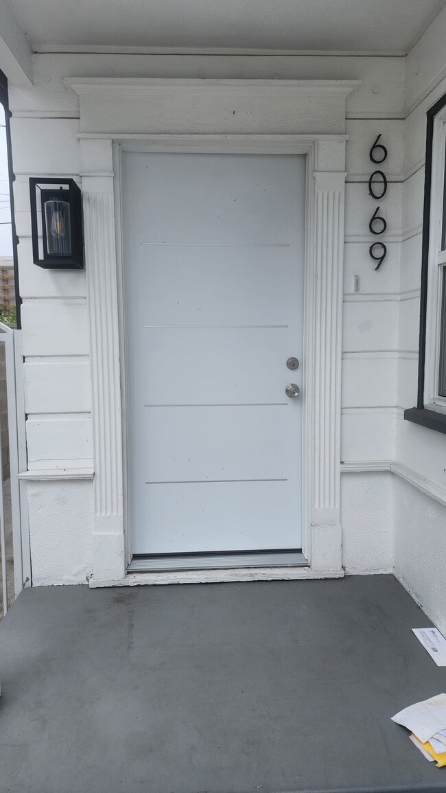 Photo - 6069 Comey Ave Unit 6069