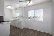 Photo - Twin Oaks Apartments