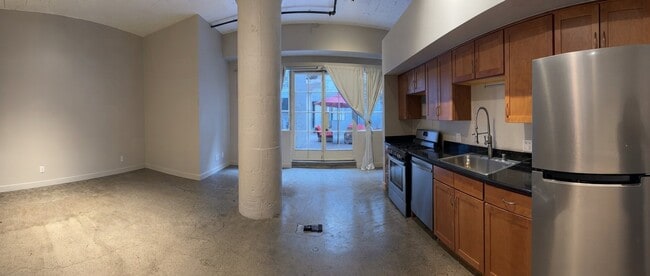 Building Photo - 420 San Pedro St Unit 226