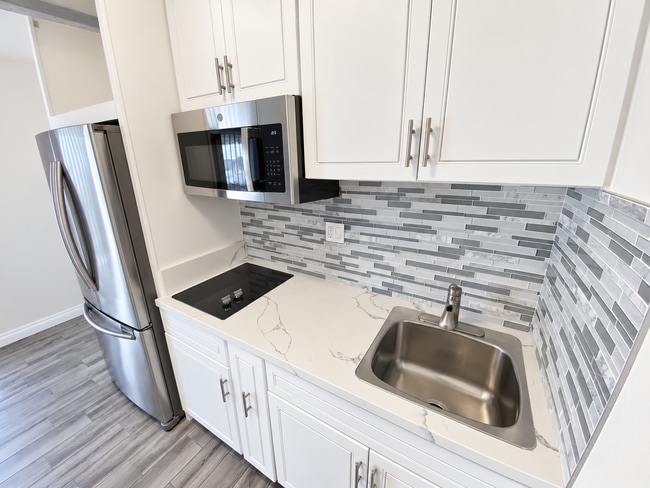 Photo - 3722 Bancroft Dr