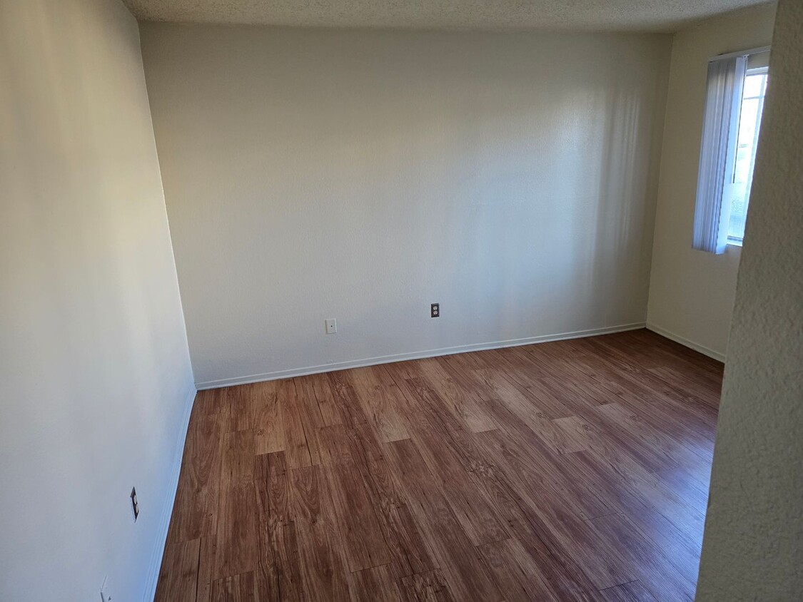Floor Plan - 2 Bed/ 2 Bath