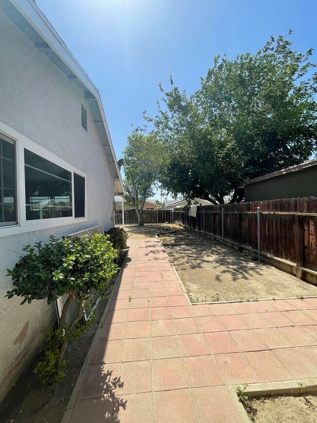 Photo - Three Bedroom Two Bathroom Home in Hemet!