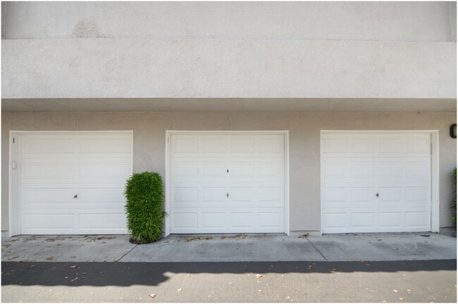 Photo - Aliso Viejo 1 Bedroom Condo!