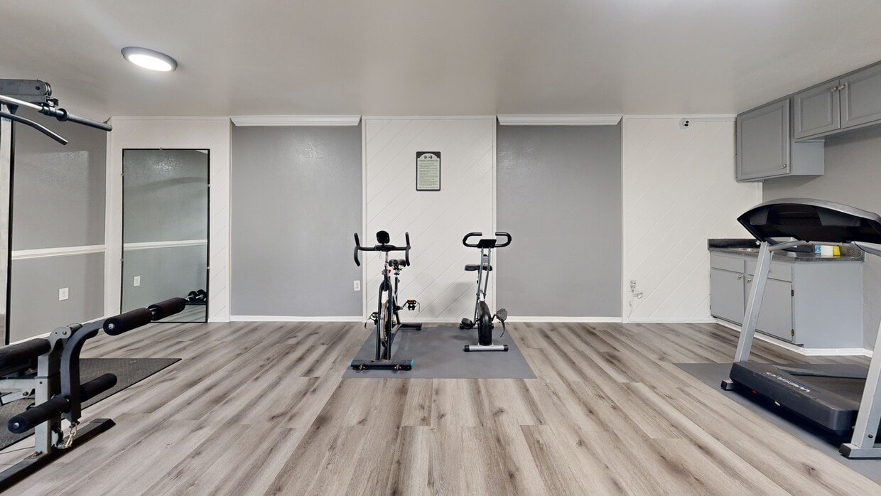 3D Tour - Robin Meadows of Garden Grove Apartments