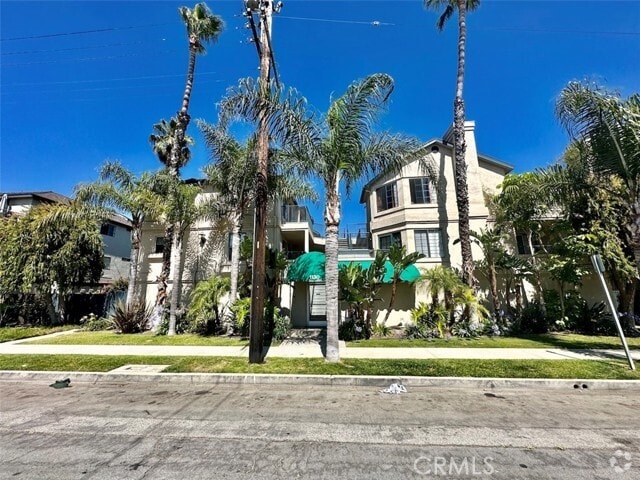 Building Photo - 1130 Newport Ave Unit 202 Rental