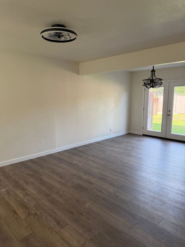 Photo - Fullerton Single Story Beauty