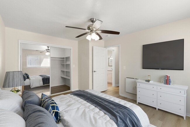 Photo - Melrose Manor Apartments - Riverside, CA